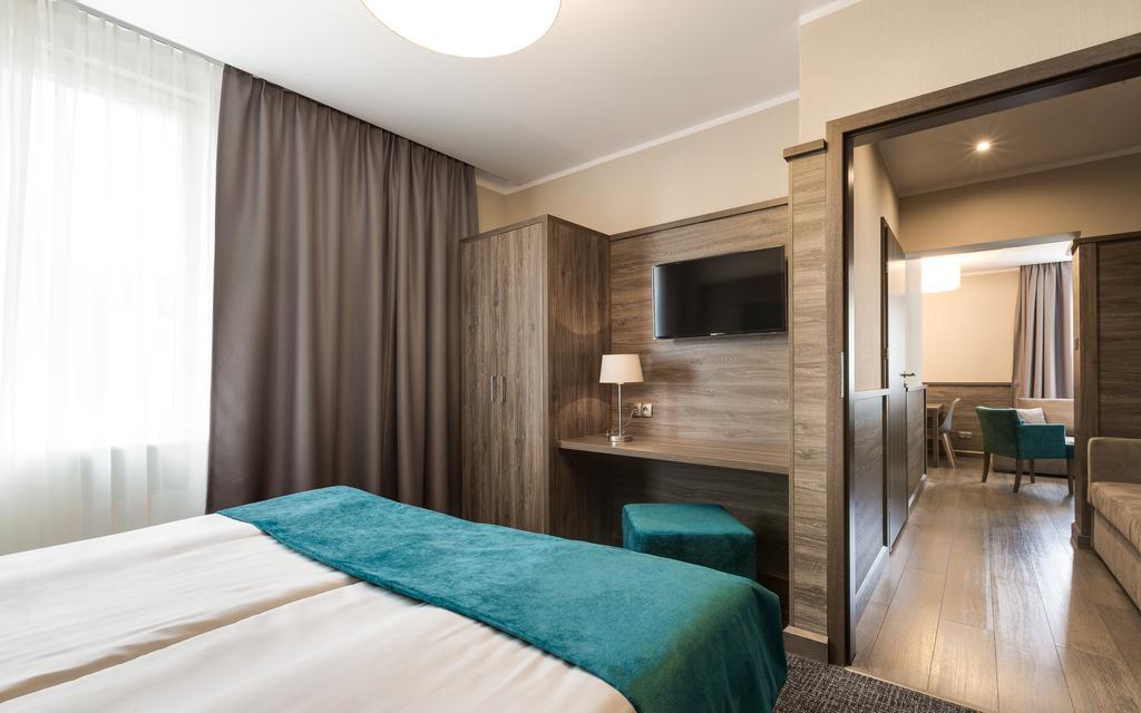 Hotel Konradowka Wellness & Spa - 300 Metrow Do Centrum Karpacz Exterior photo